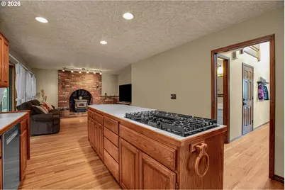 520 SE 15th St, Gresham, OR 97080 - Photo 27