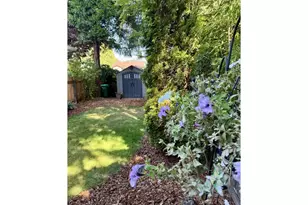 520 SE 15th St, Gresham, OR 97080 - Photo 11
