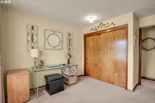 520 SE 15th St, Gresham, OR 97080 - Photo 41