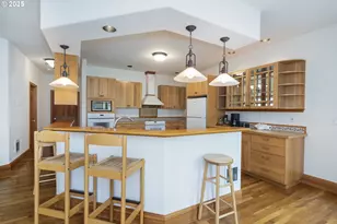 110 SW 61 St, Newport, OR 97366 - Photo 23