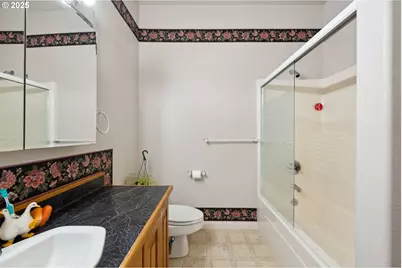 92631 Rainier Ln, Coos Bay, OR 97420 - Photo 29