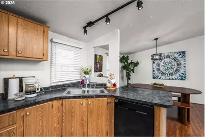 1384 David Ave, Eugene, OR 97404 - Photo 7