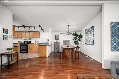 1384 David Ave, Eugene, OR 97404 - Photo 3