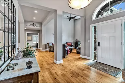 10920 SW Matzen Dr, Wilsonville, OR 97070 - Photo 5