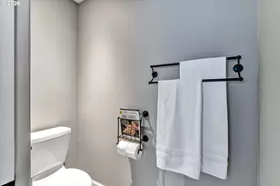 10920 SW Matzen Dr, Wilsonville, OR 97070 - Photo 33