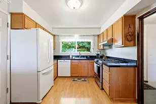 6841 SE Cavalier St, Milwaukie, OR 97267 - Photo 13
