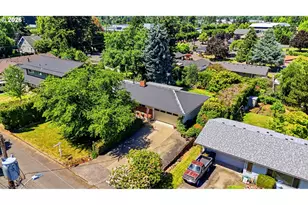 6841 SE Cavalier St, Milwaukie, OR 97267 - Photo 39