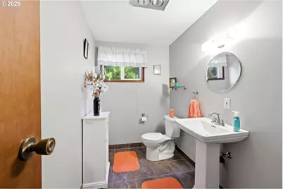 6841 SE Cavalier St, Milwaukie, OR 97267 - Photo 31