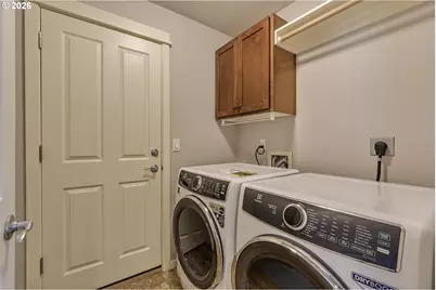 996 NE 73rd Ave, Hillsboro, OR 97124 - Photo 23