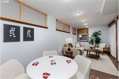 9324 N Burr Ave, Portland, OR 97203 - Photo 15