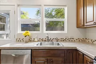 936 NW 34th St, Corvallis, OR 97330 - Photo 5