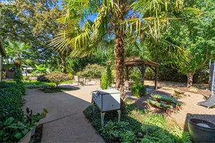 9989 NE Trillium Ln, Newberg, OR 97132 - Photo 31