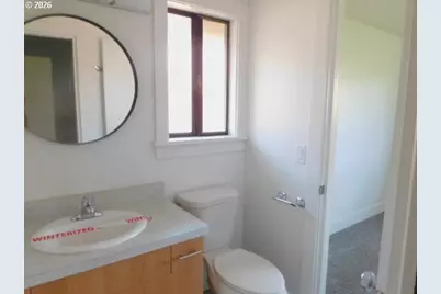 511 Panda Loop, Eugene, OR 97401 - Photo 9