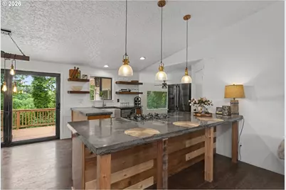 20112 NW Krieger Rd, Ridgefield, WA 98642 - Photo 9
