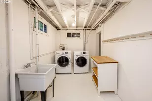 2621 N Sumner St, Portland, OR 97217 - Photo 37