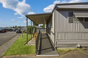 1709 NE 78th St, Vancouver, WA 98665 - Photo 3