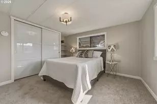 1709 NE 78th St, Vancouver, WA 98665 - Photo 11