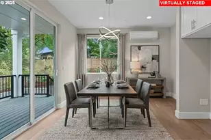 9818 SW 34th Pl, Portland, OR 97219 - Photo 9