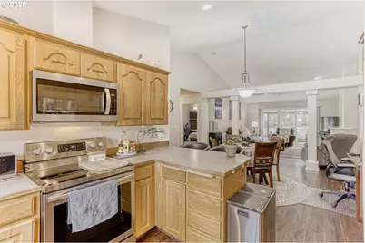 11313 NW 6th Ave, Vancouver, WA 98685 - Photo 9