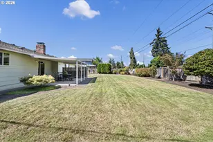 2184 Loch Dr, Springfield, OR 97477 - Photo 43