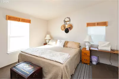 1225 W 10th Ave #20, Junction City, OR 97448 - Photo 17
