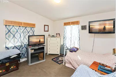 1225 W 10th Ave #20, Junction City, OR 97448 - Photo 15