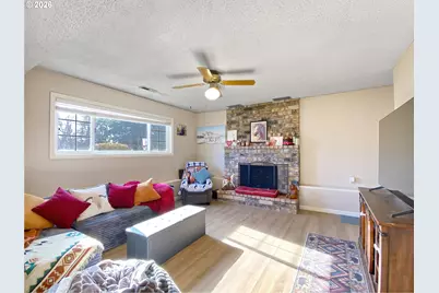 3877 NE 3rd St, Gresham, OR 97030 - Photo 23