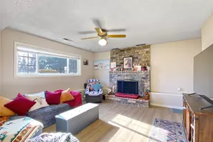 3877 NE 3rd St, Gresham, OR 97030 - Photo 23