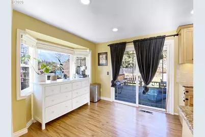 3877 NE 3rd St, Gresham, OR 97030 - Photo 11