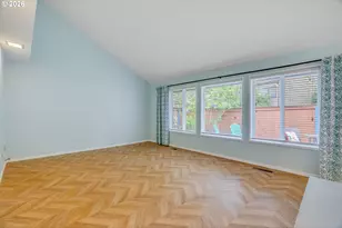 4218 NE 125th Pl, Portland, OR 97230 - Photo 3