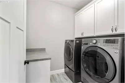 1293 S 9th St, Independence, OR 97351 - Photo 19