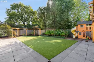 17628 NW Gilbert Ln, Portland, OR 97229 - Photo 29