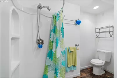 6409 SE Evergreen Hwy, Vancouver, WA 98661 - Photo 35