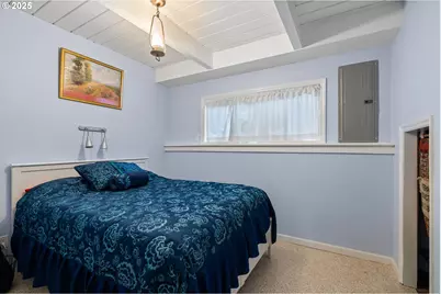 6409 SE Evergreen Hwy, Vancouver, WA 98661 - Photo 33