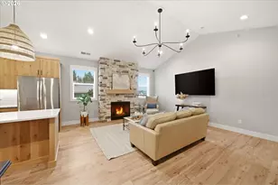 37354 American St, Sandy, OR 97055 - Photo 11