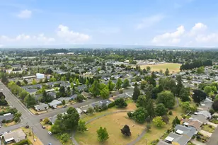 1352 Astor Way, Woodburn, OR 97071 - Photo 33