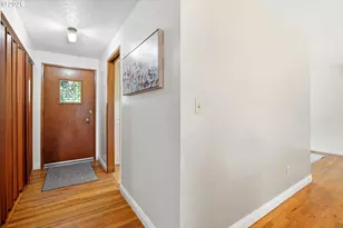 1352 Astor Way, Woodburn, OR 97071 - Photo 13