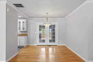 13705 NE Beech St, Portland, OR 97230 - Photo 11