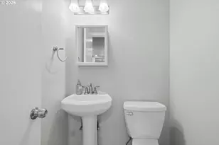13705 NE Beech St, Portland, OR 97230 - Photo 29