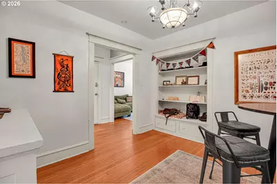 2109 NW Irving St #102, Portland, OR 97210 - Photo 9