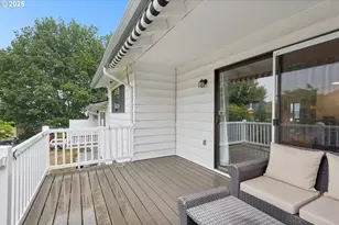 14914 NE Rose Pkwy, Portland, OR 97230 - Photo 29