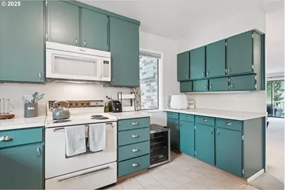 14914 NE Rose Pkwy #73B, Portland, OR 97230 - Photo 11