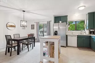 14914 NE Rose Pkwy, Portland, OR 97230 - Photo 15