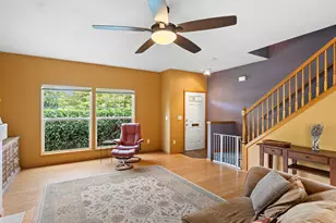 1612 NE Saratoga St, Portland, OR 97211 - Photo 7