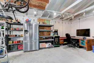 1612 NE Saratoga St, Portland, OR 97211 - Photo 37