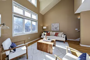 10205 NW Village Heights Dr, Portland, OR 97229 - Photo 5