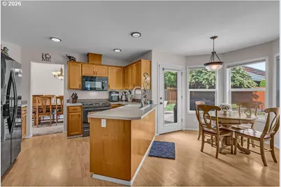 18928 Highland Dr, Oregon City, OR 97045 - Photo 15