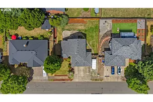 18928 Highland Dr, Oregon City, OR 97045 - Photo 5