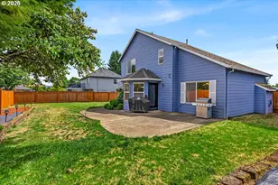 18928 Highland Dr, Oregon City, OR 97045 - Photo 37