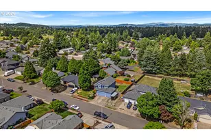 18928 Highland Dr, Oregon City, OR 97045 - Photo 7
